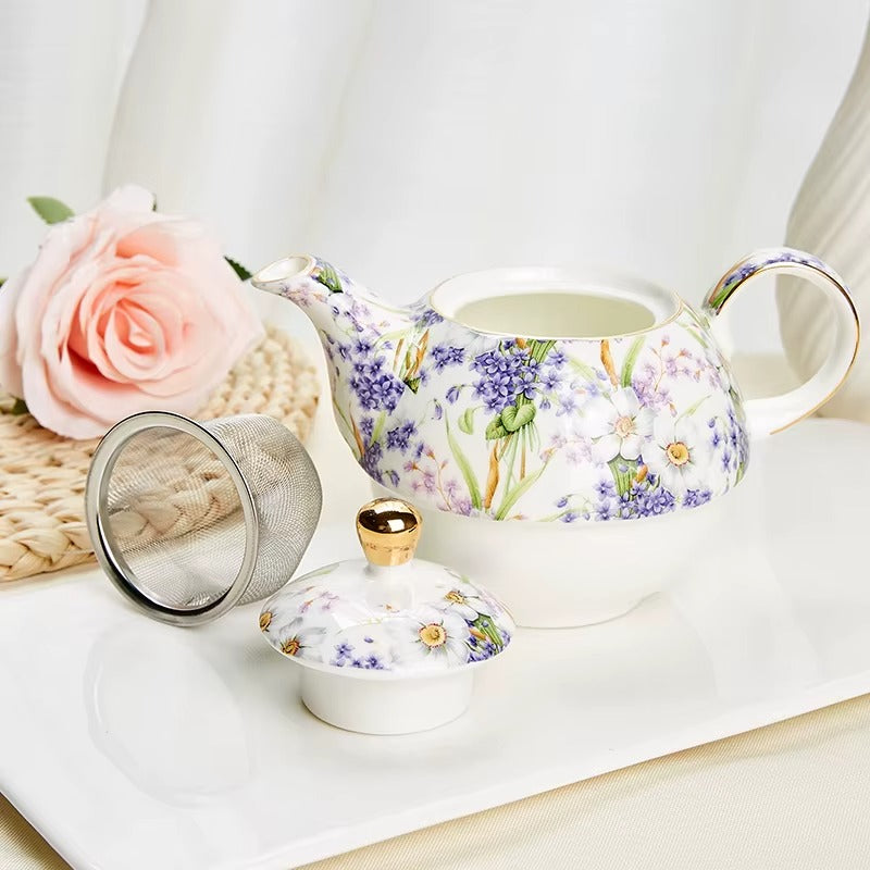 Floral Porcelain Tea For One Set – Teapot, Cup & Saucer – 11.8 Fl Oz Jacqueline van Hoef