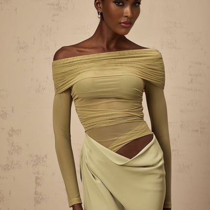 Iside Green Midi Dress in Luxurious Fabric Blend