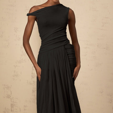 Isla Black Maxi Dress with Mono-Shoulder Design and Side Slit