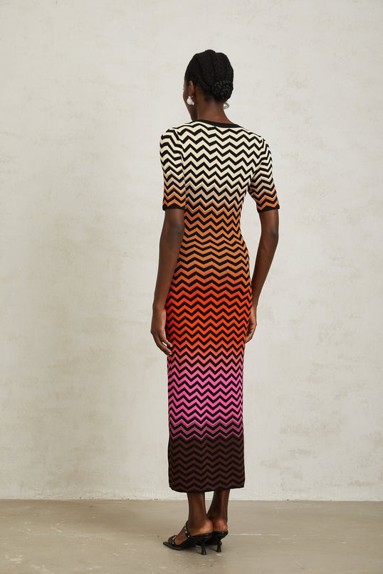 Ivana Brown Gradient Zigzag Knit Midi Dress with V-neck and short sleeves