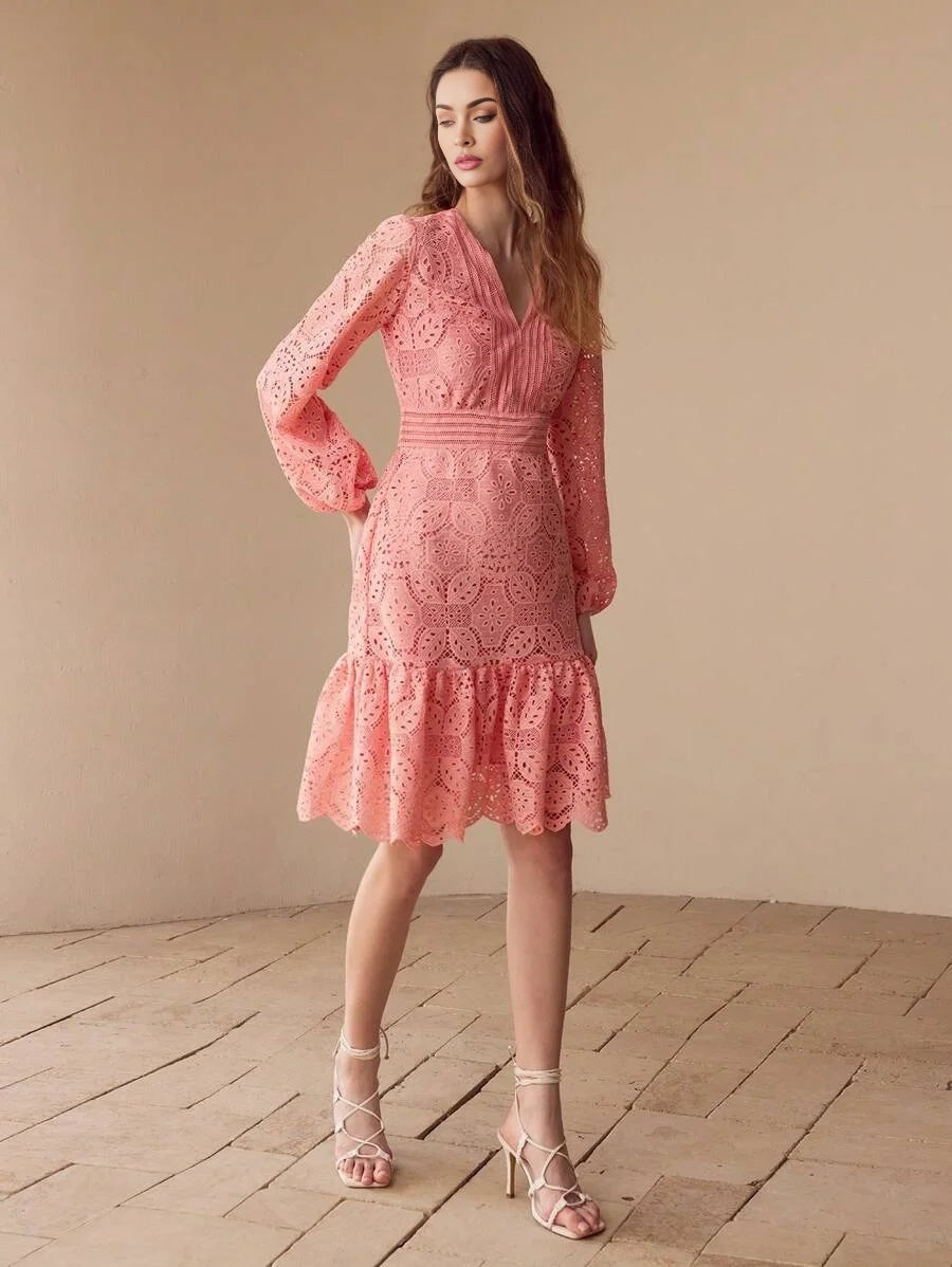 LACE RUFFLE HEM DRESS