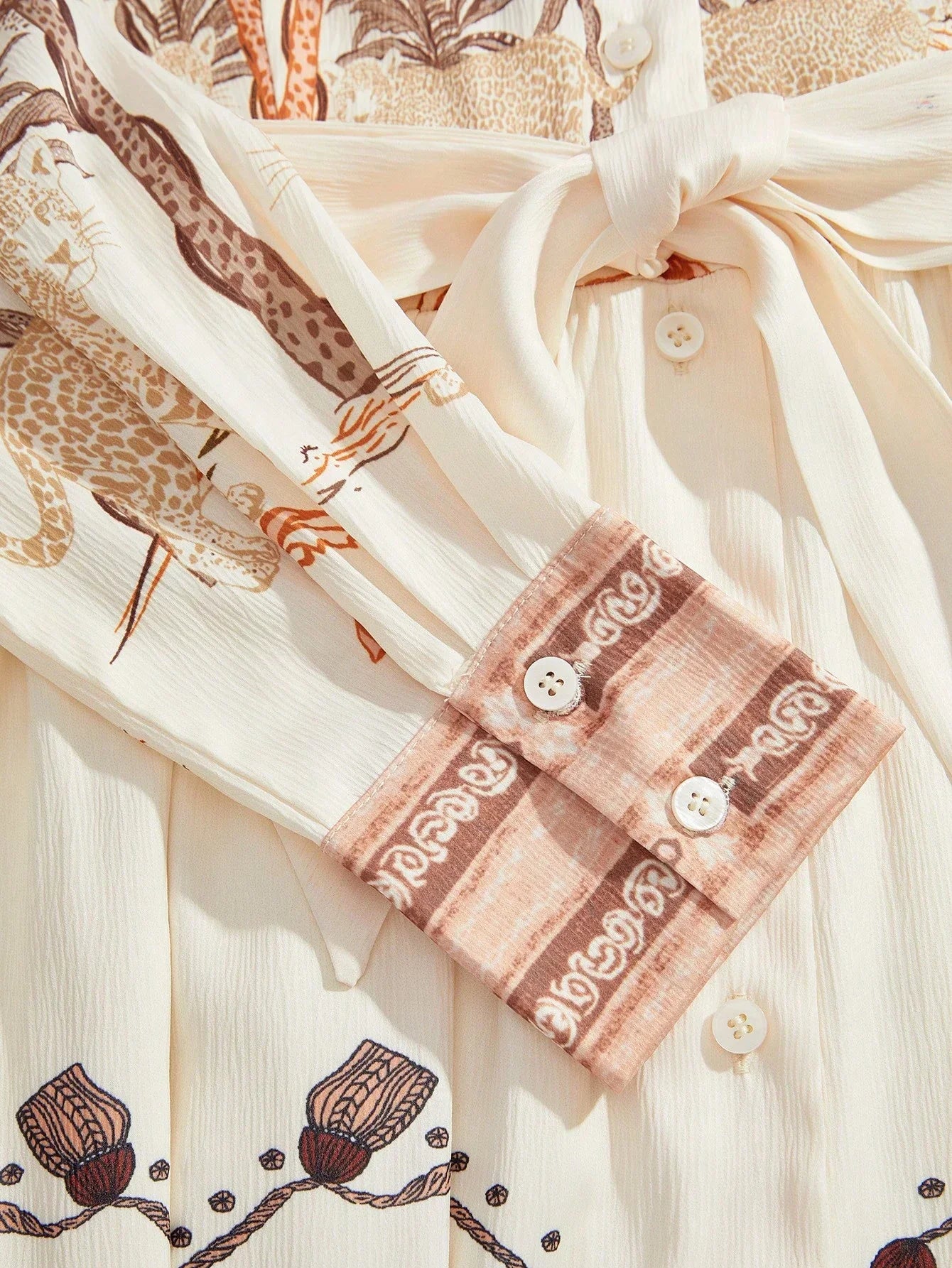 Ladies Spring And Summer HighEnd Coconut Tree Fashionable And Elegant Printed Elegant Long Sleeved