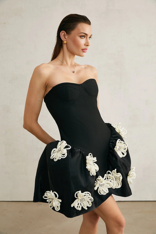 Léonor black floralappliqué peplum mini dress