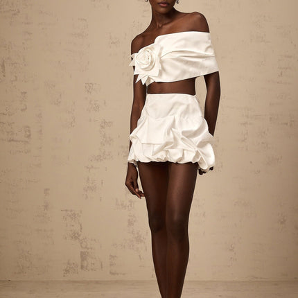 Malaya White Pleated Skirt Top Set Matching Kit