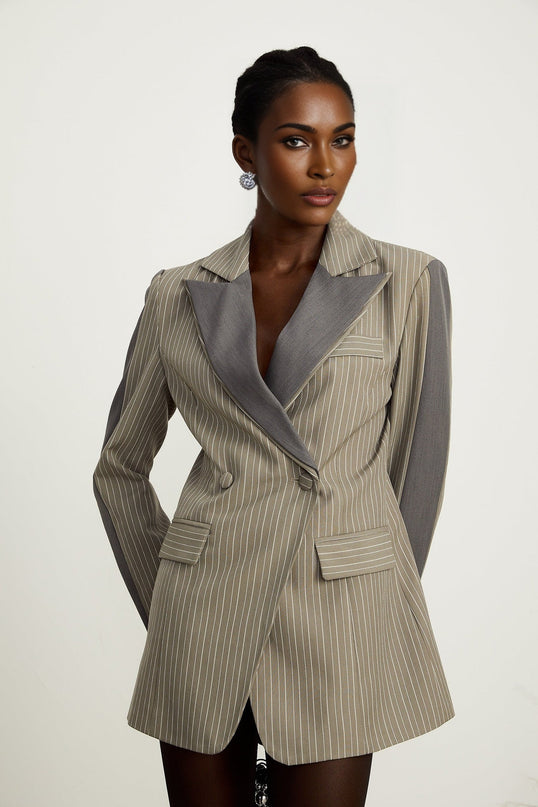 Mariangela Grey Twill Weave Peak Lapel Blazer