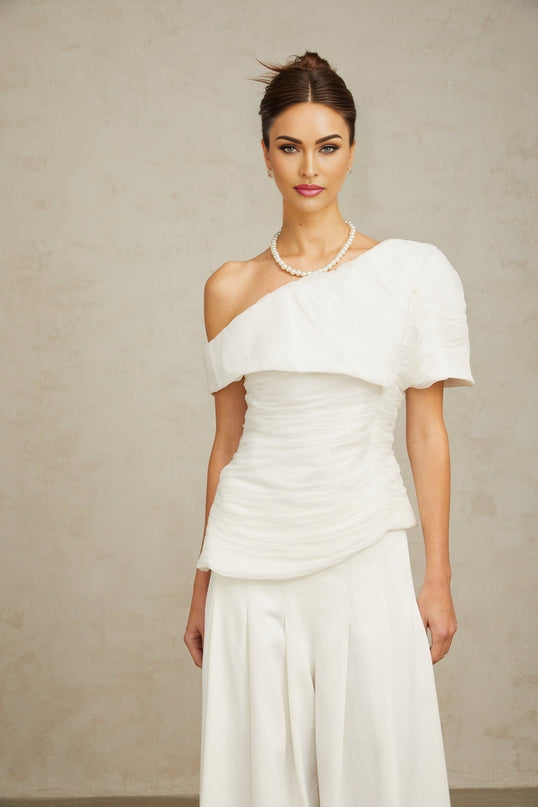 Mary White Smocked One-Shoulder Top and Culotte Trousers Set in Terylene Fiber