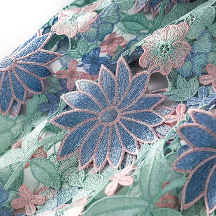 Multicolored floral lace A-line skirt with high-waist design