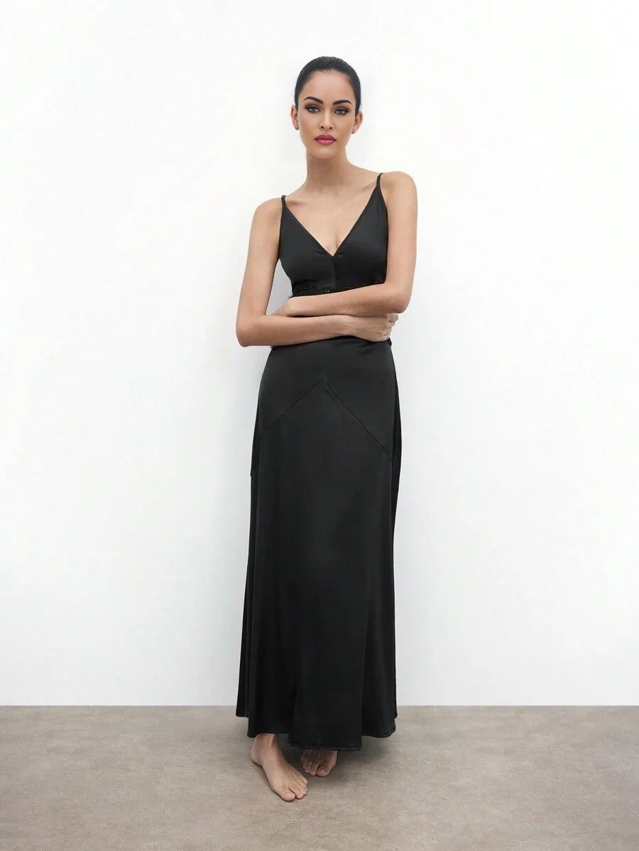 New AutumnWinter Black Woven Satin Lace Panel Sleeveless Spaghetti Strap Urban Chic Elegant Casual