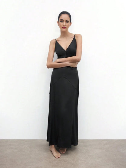 New AutumnWinter Black Woven Satin Lace Panel Sleeveless Spaghetti Strap Urban Chic Elegant Casual