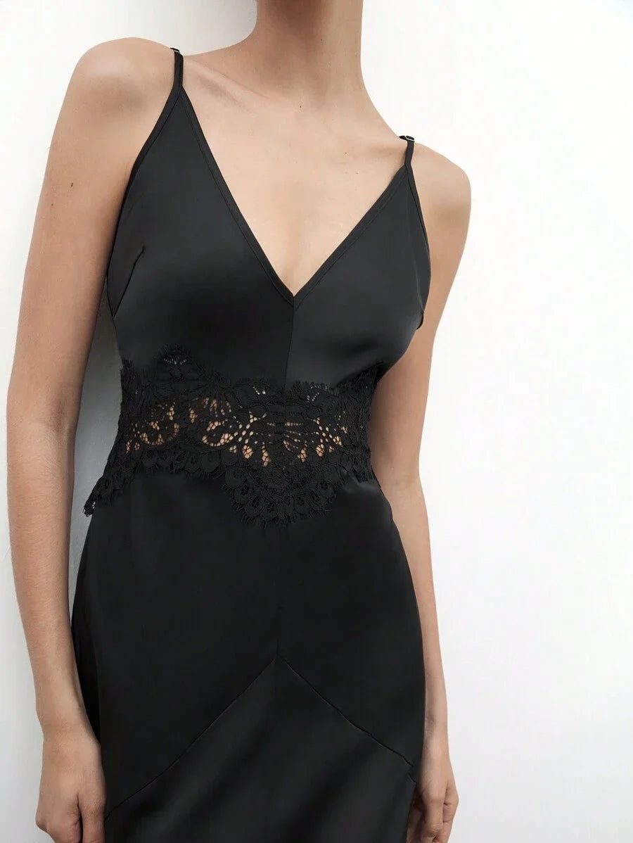 New AutumnWinter Black Woven Satin Lace Panel Sleeveless Spaghetti Strap Urban Chic Elegant Casual