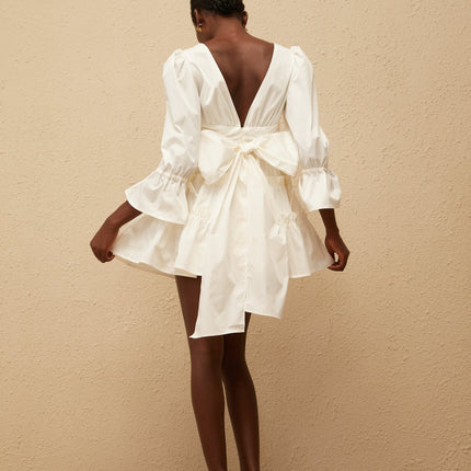 Ninfa White A-Line Mini Dress with Ruffled Trim and Bowknot Detail