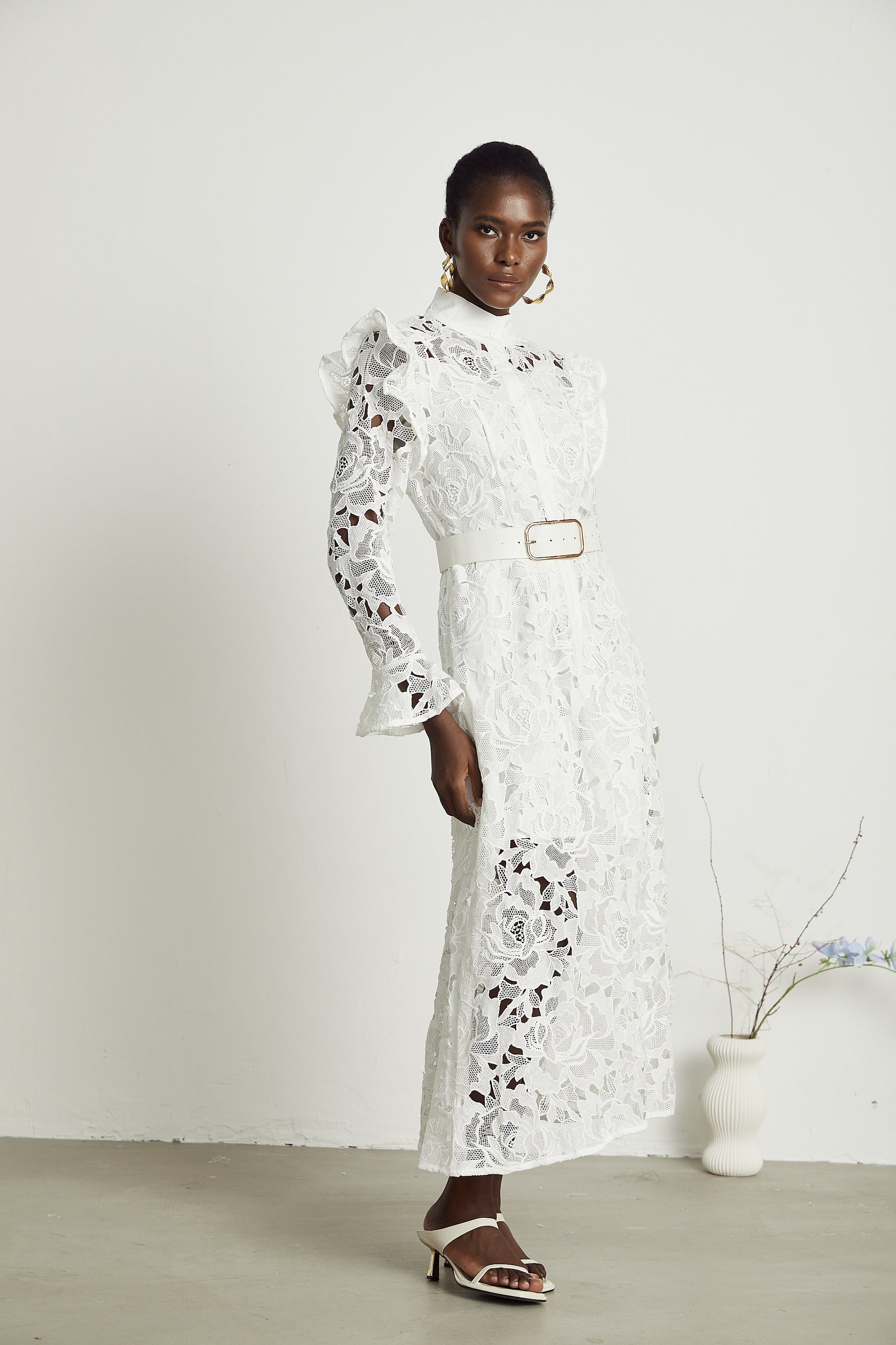 Noémie floralembroidered midi dress in White