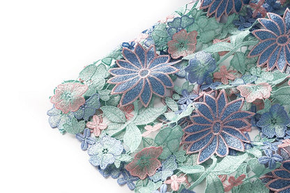 Ocean Bloom Embroidered Lace Skirt - XXS