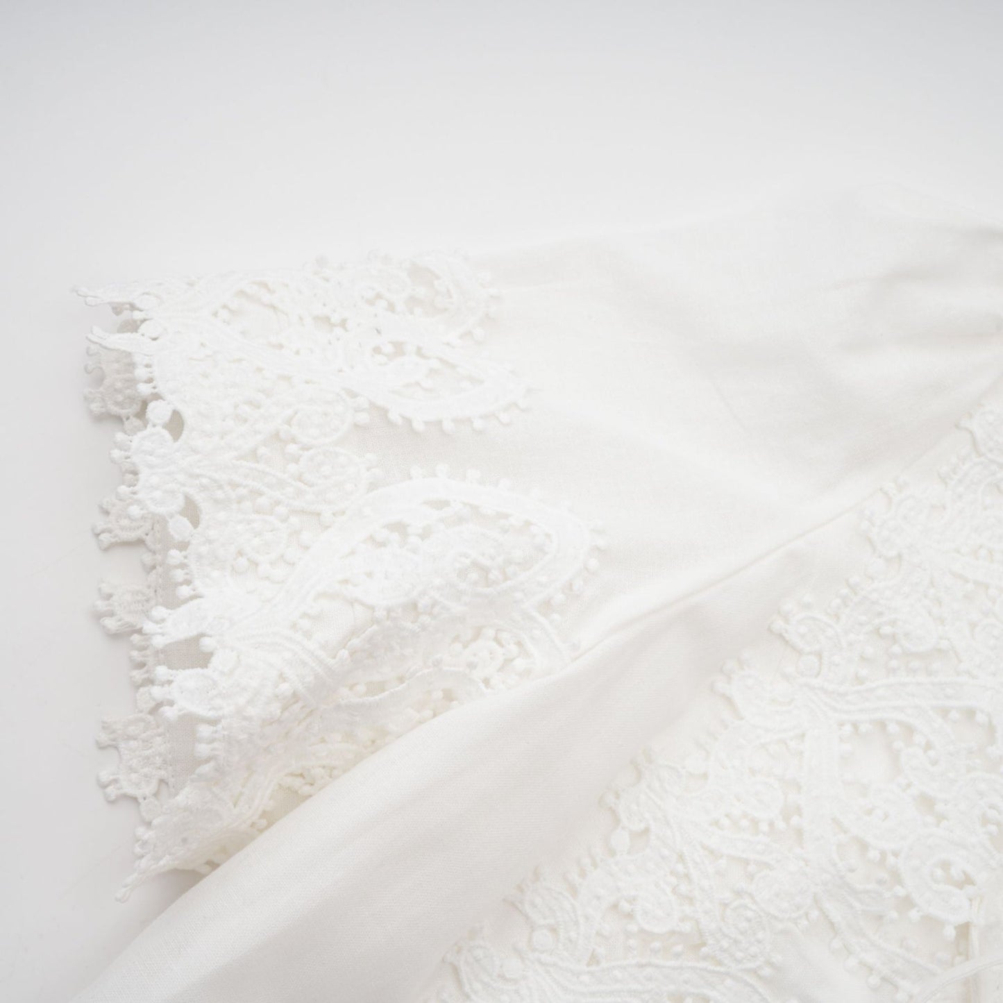 Patricia white florallace midi dress