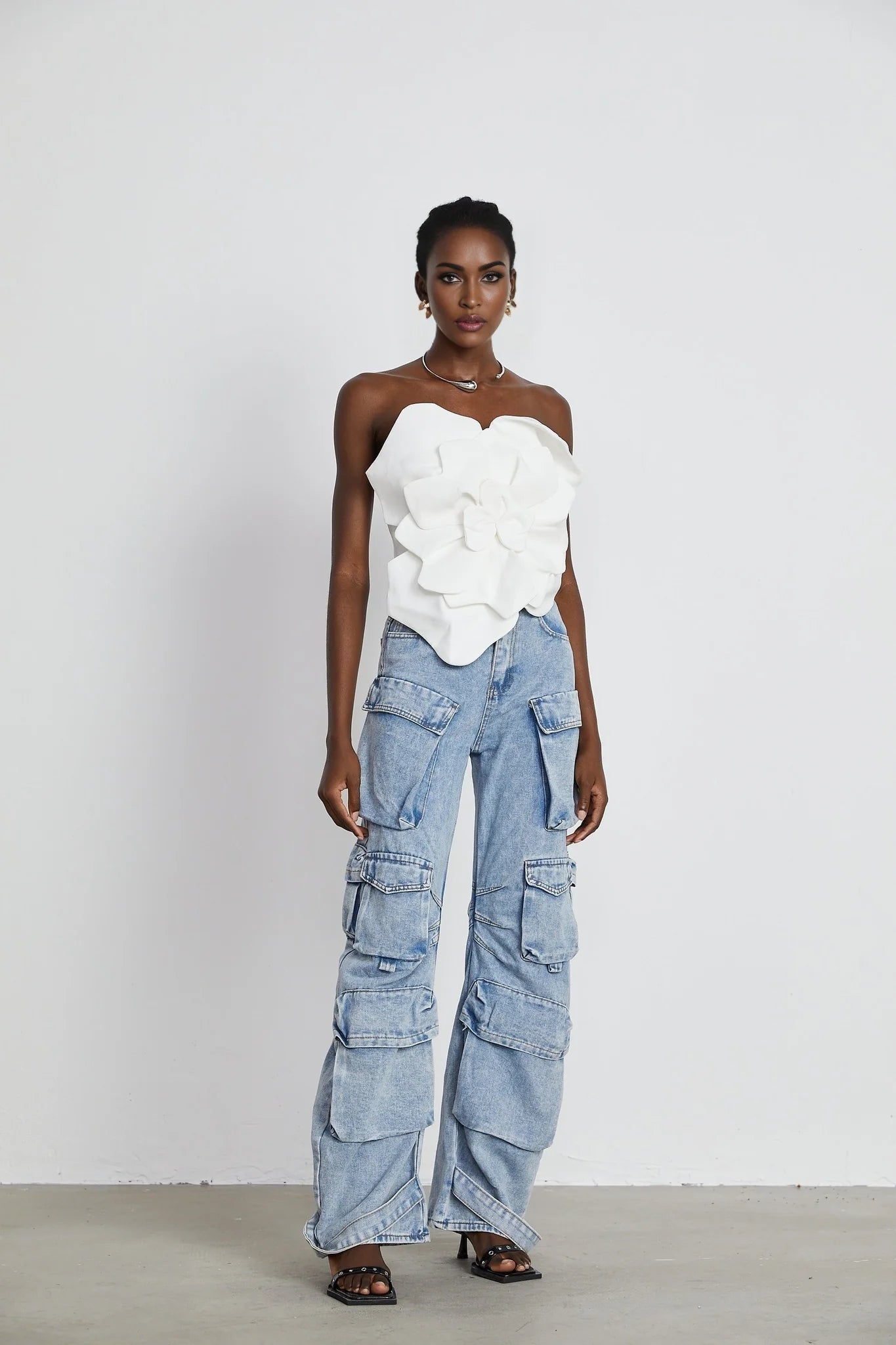 Pénélope white floral offshoulder top