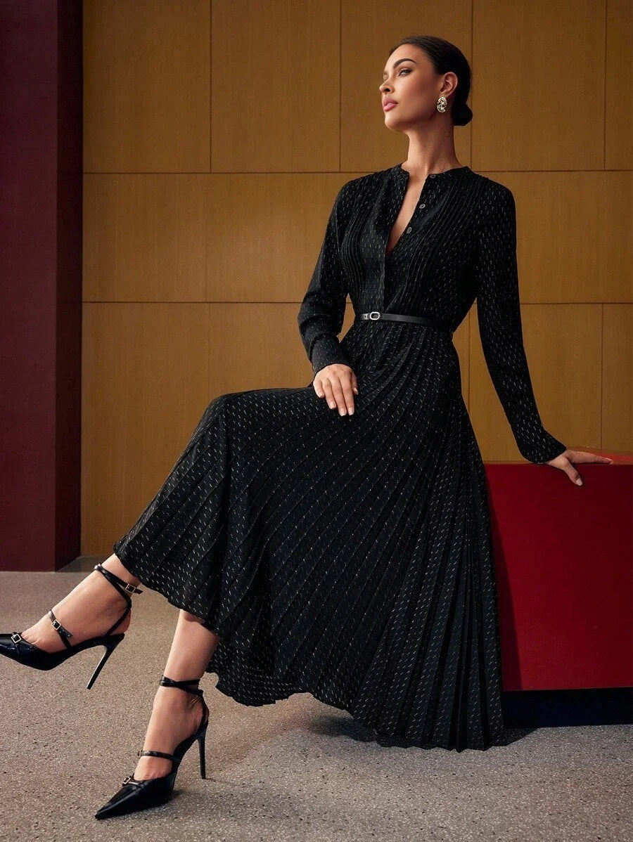 PREMIUM ALLOVER PRINT PLEATED BELTED DRESS