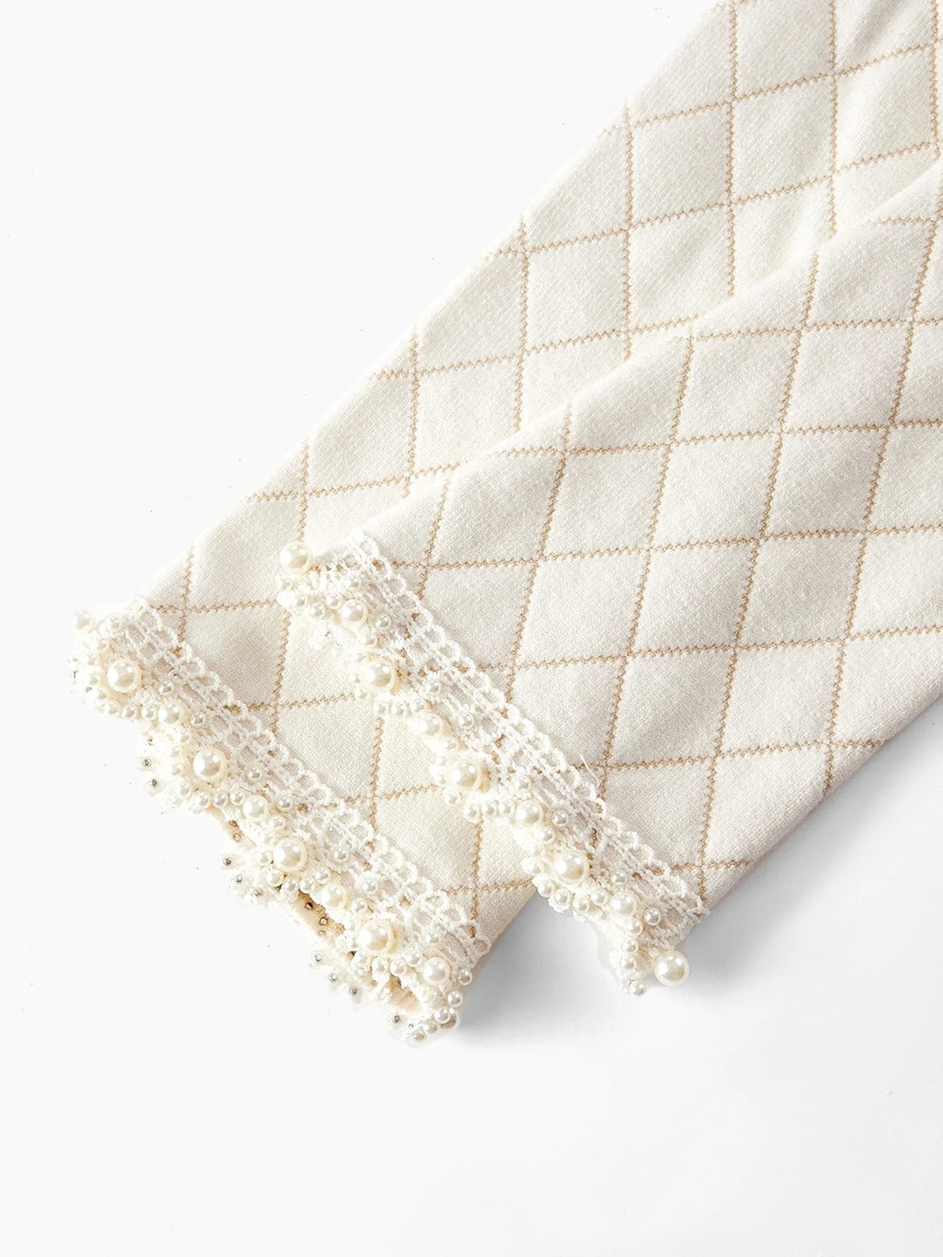 PREMIUM ARGYLE PATTERN FAUX PEARLS CARDIGAN