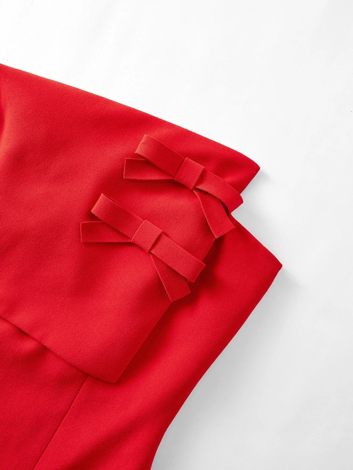 PREMIUM BOW DECOR SOLID FASHIONABLE TUBE DRESS