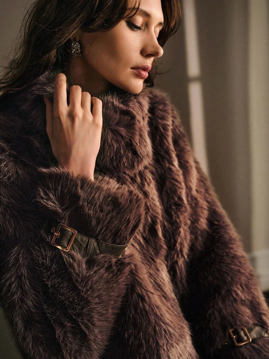 PREMIUM BUCKLE DECOR FAUX FUR COAT