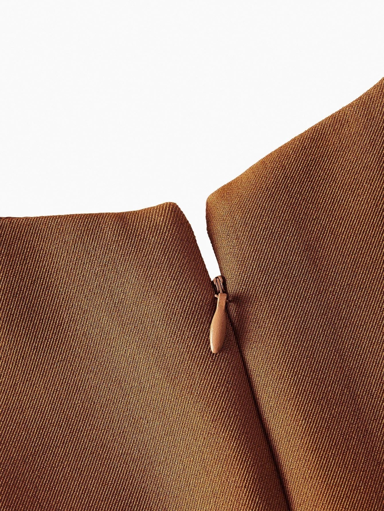 PREMIUM BUTTON DECOR SPLIT HEM DRESS