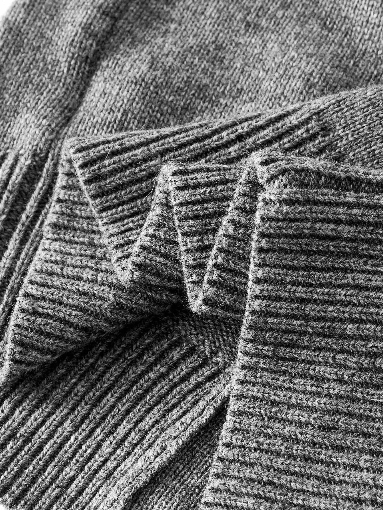 PREMIUM BUTTON FRONT SEQUIN DETAIL CARDIGAN