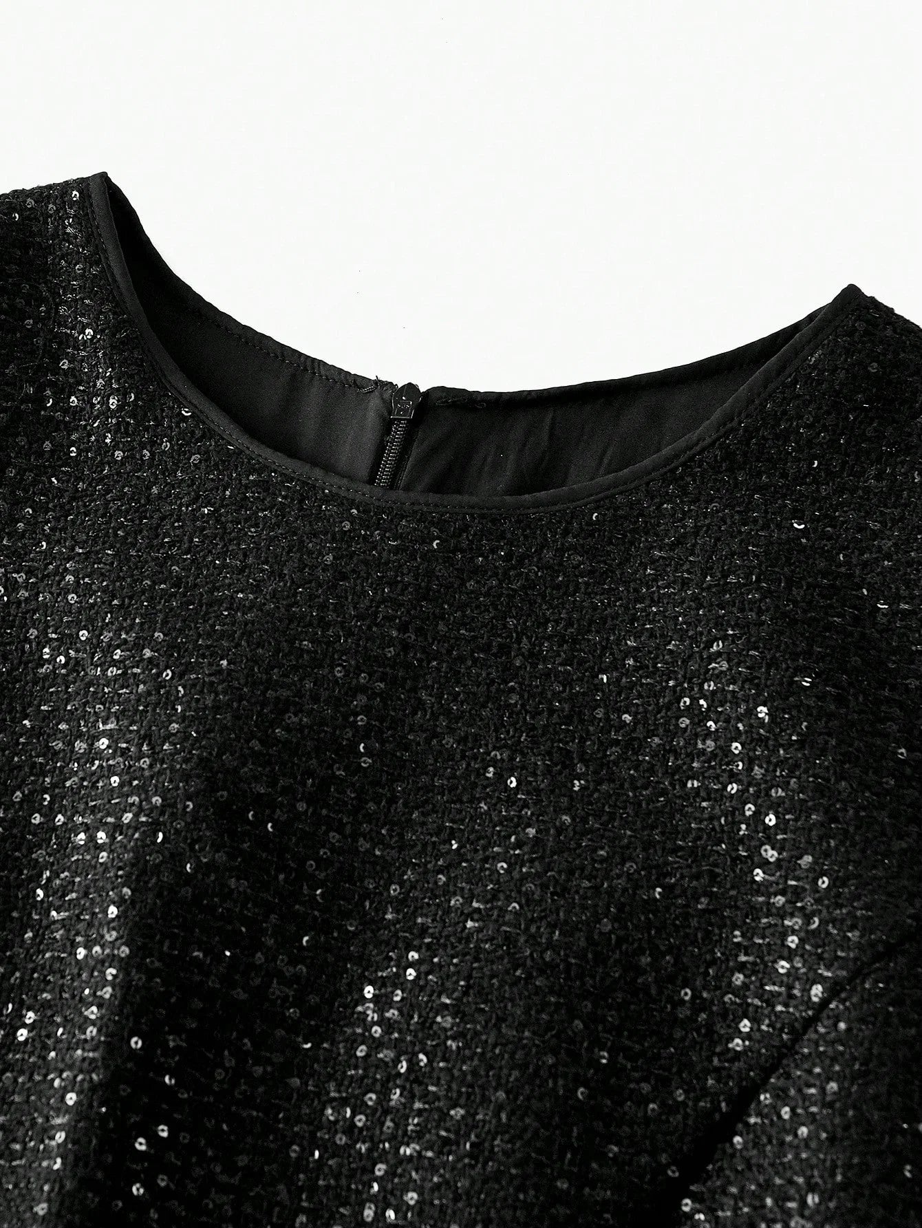 PREMIUM CHAIN DETAIL SPLIT DRESS