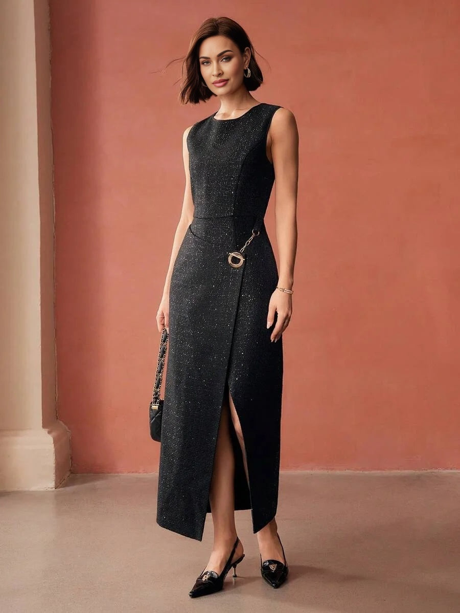 PREMIUM CHAIN DETAIL SPLIT DRESS