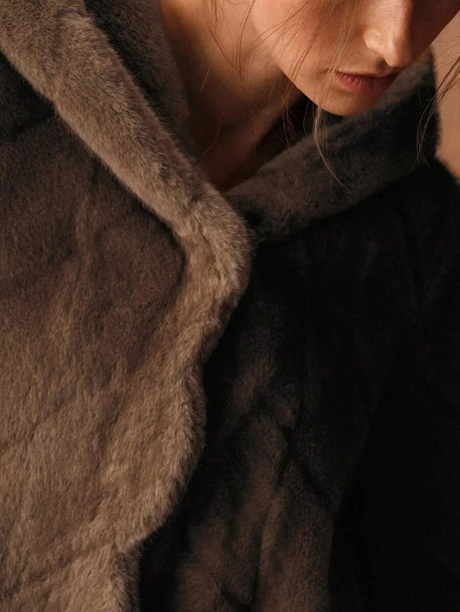 PREMIUM CHIC HOODED FAUX FUR COAT AUTUMNWINTER