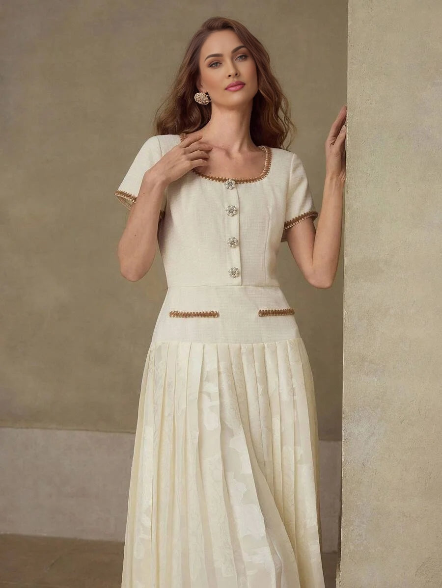 PREMIUM CONTRAST BINDING PLEATED HEM DRESS