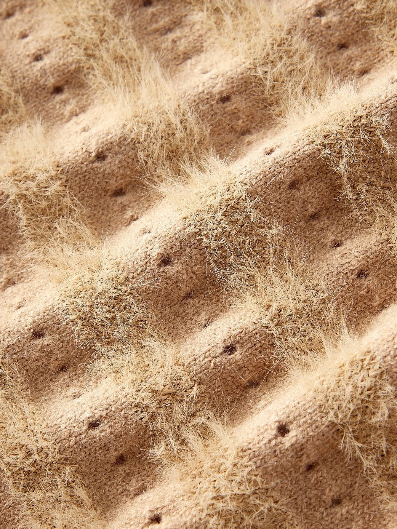 PREMIUM CONTRAST FAUX FUR BUTTON UP CARDIGAN