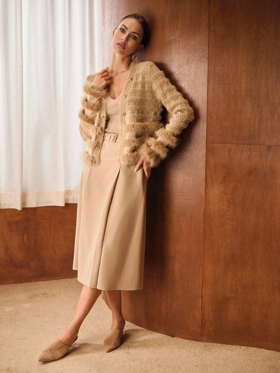 PREMIUM CONTRAST FAUX FUR BUTTON UP CARDIGAN