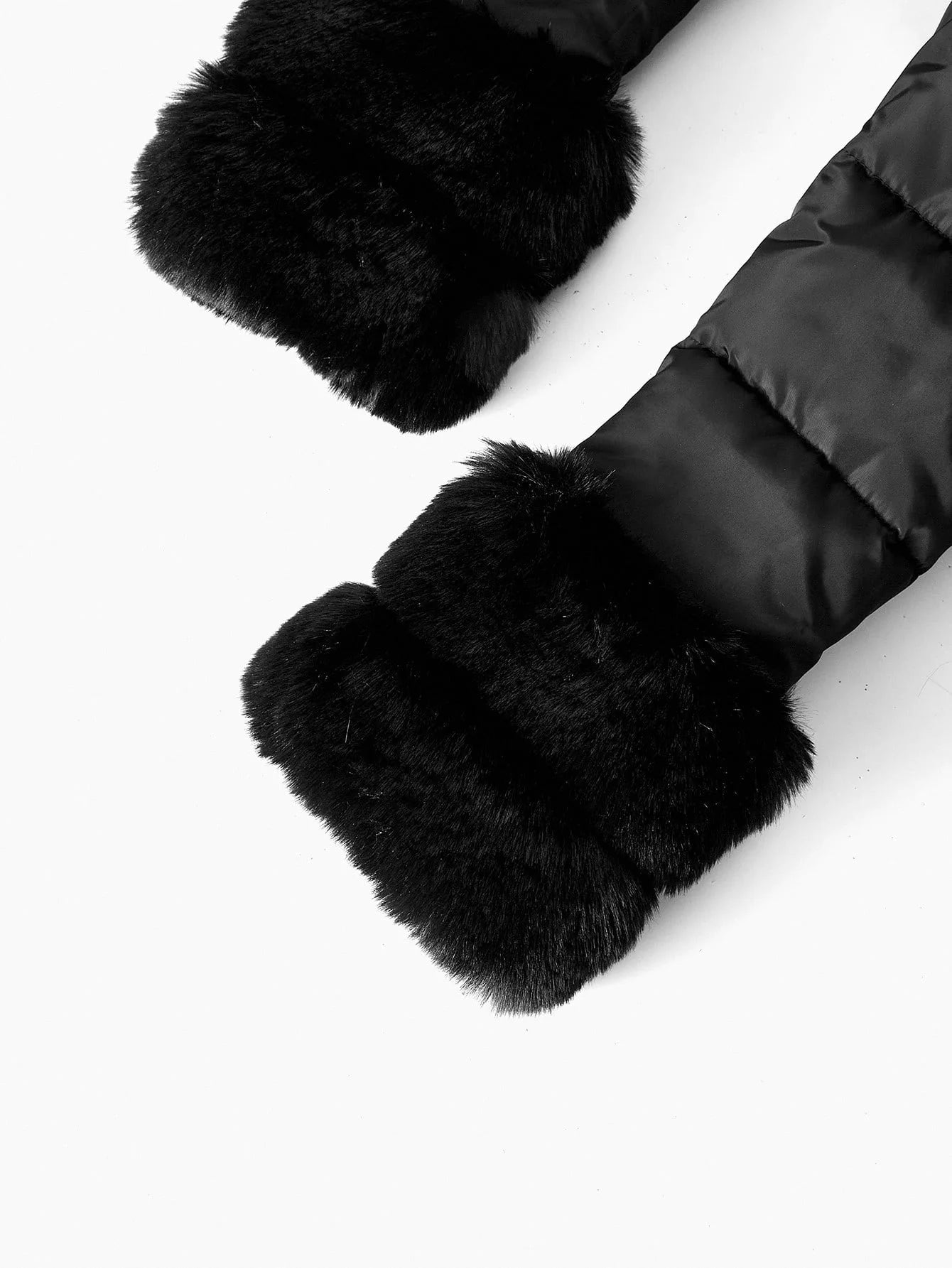 PREMIUM CONTRAST FAUX FUR HOODED WINTER COAT