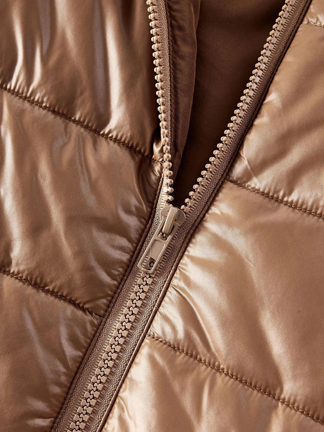 PREMIUM CONTRAST FAUX FUR HOODED WINTER COAT