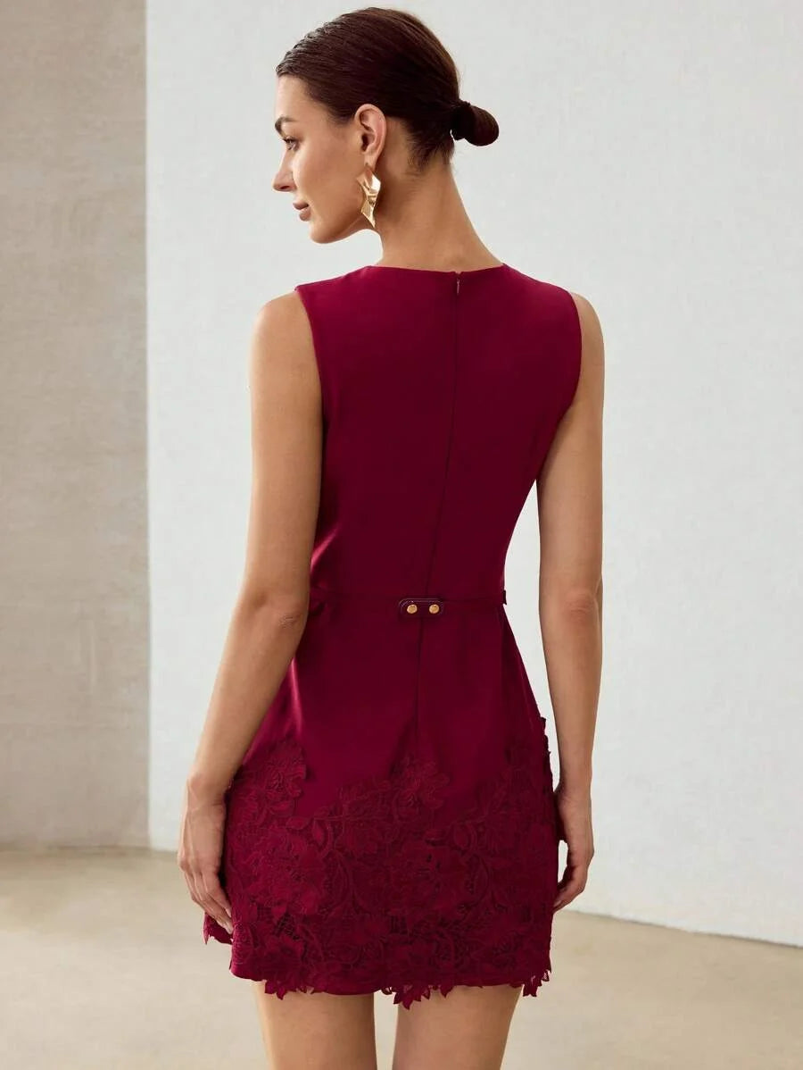 PREMIUM CONTRAST LACE BELTED DRESS