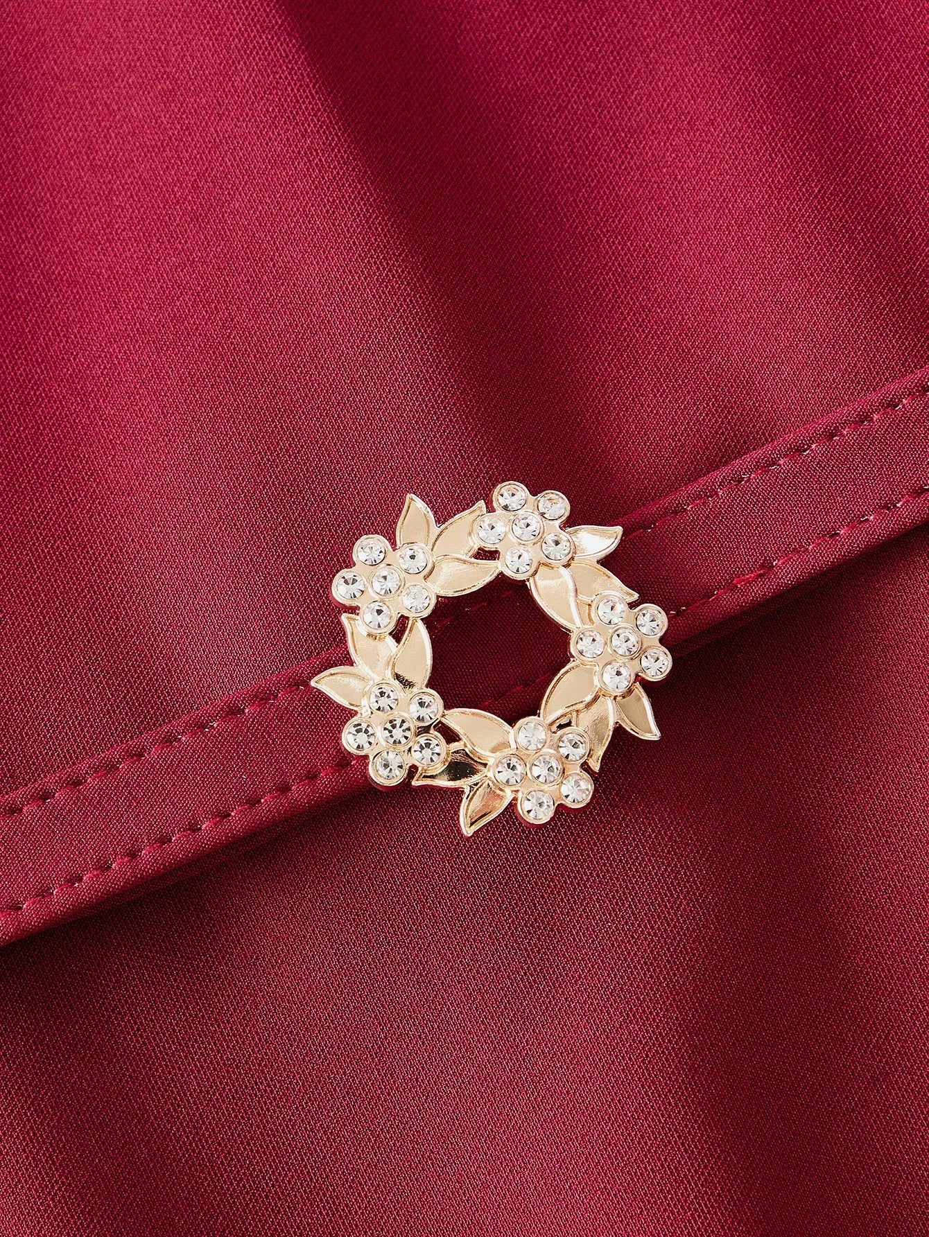 PREMIUM CONTRAST LACE BELTED DRESS