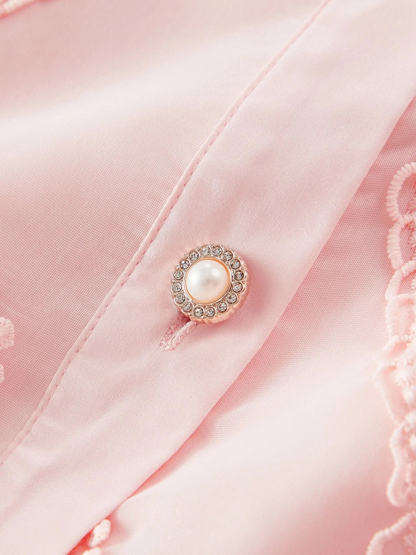 PREMIUM CONTRAST LACE BELTED DRESS