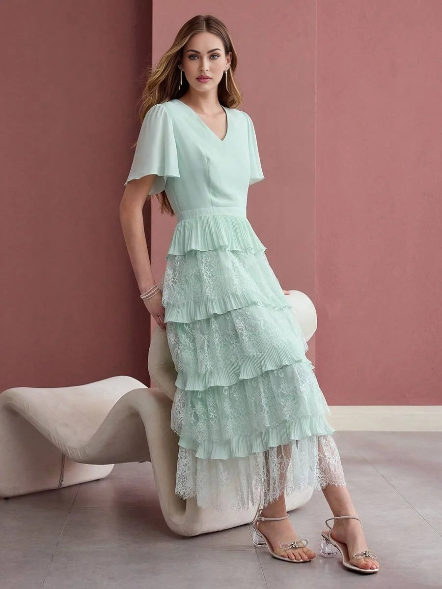 PREMIUM CONTRAST LACE LAYERED RUFFLE HEM DRESS