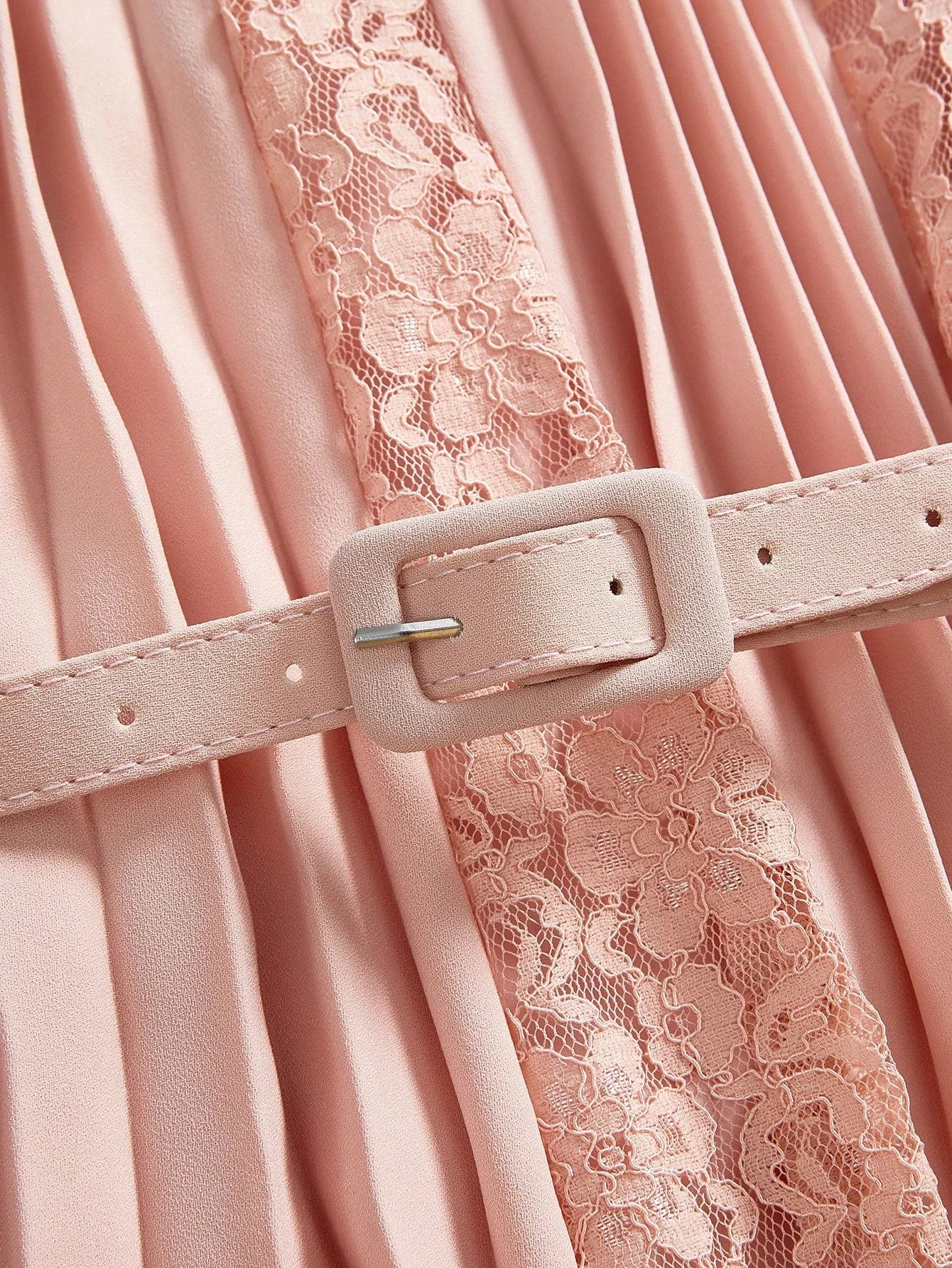 PREMIUM CONTRAST LACE PLEATED HALTERNECK DRESS