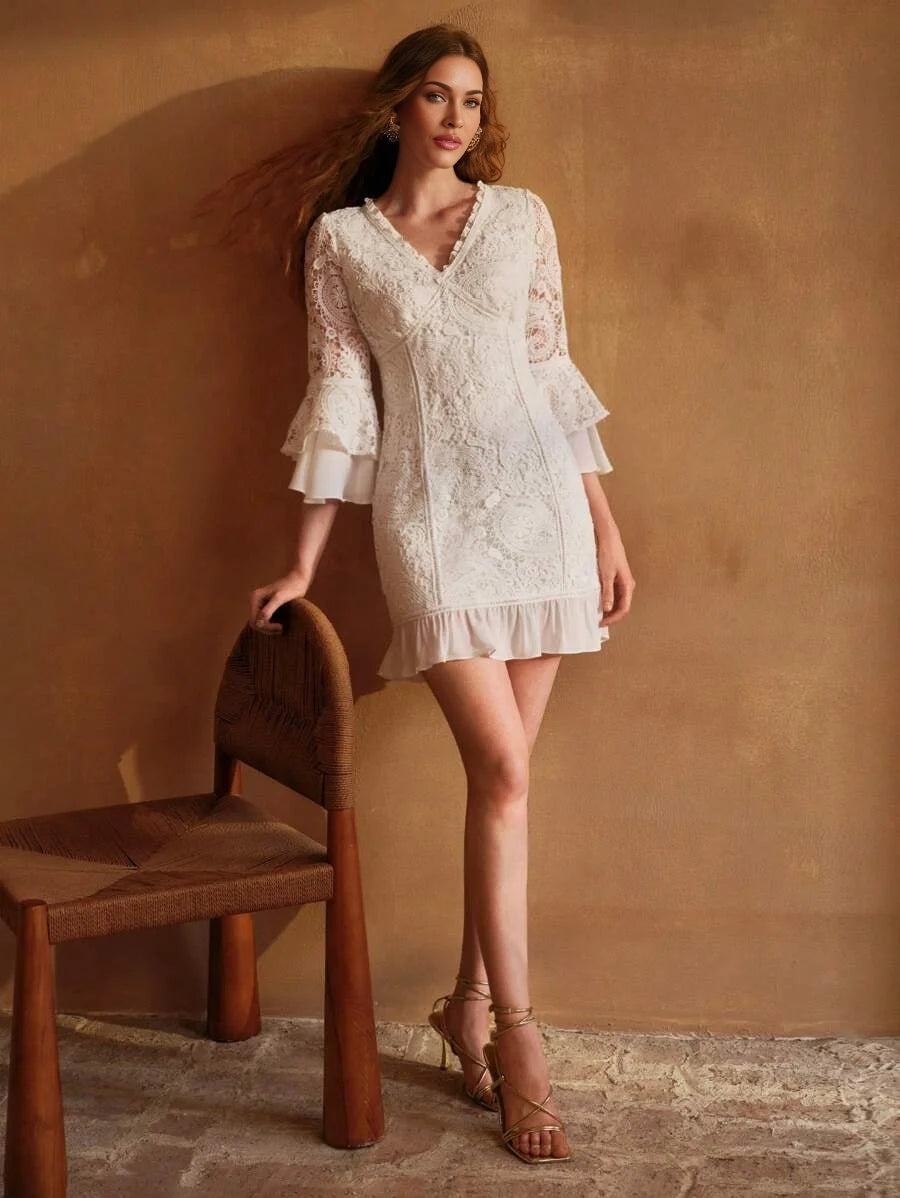 PREMIUM CONTRAST LACE RUFFLE HEM DRESS