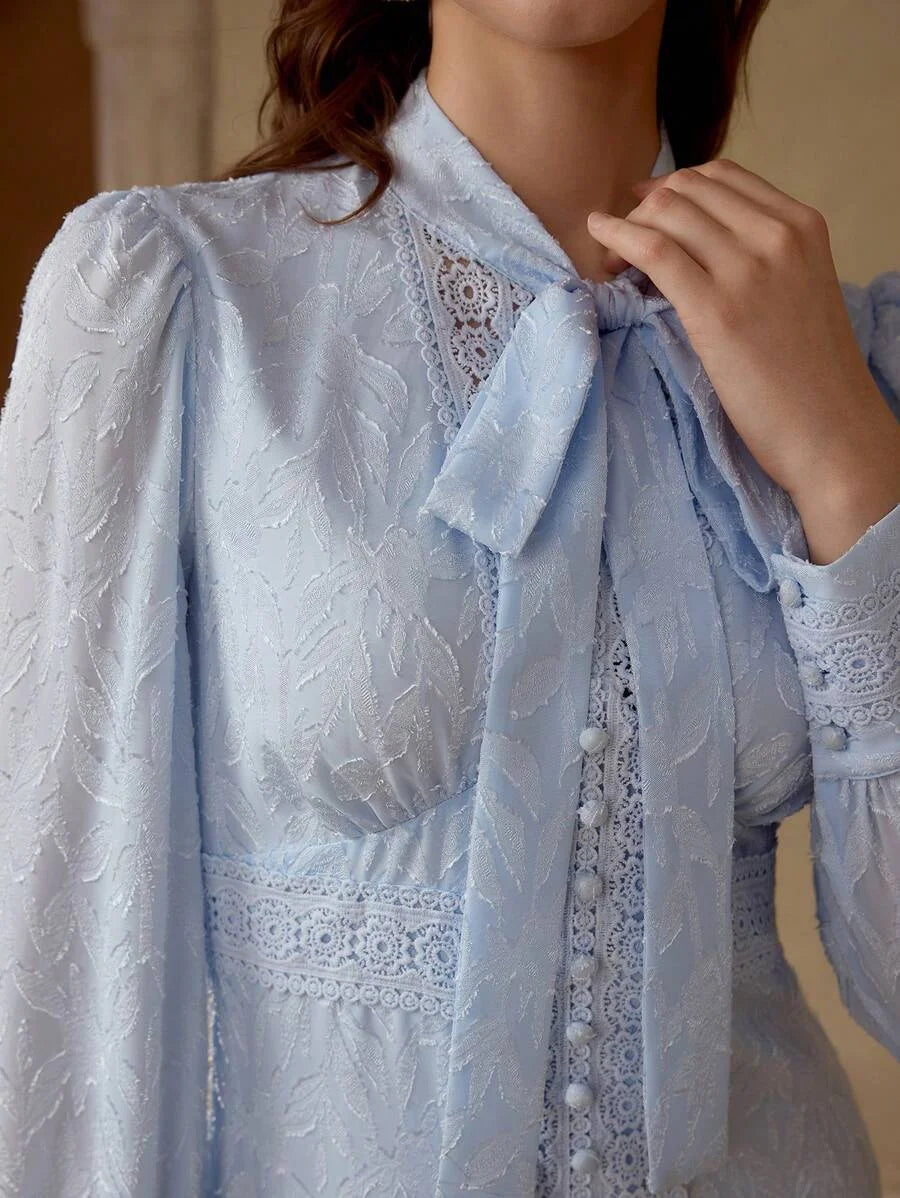 PREMIUM CONTRAST LACE RUFFLE HEM DRESS