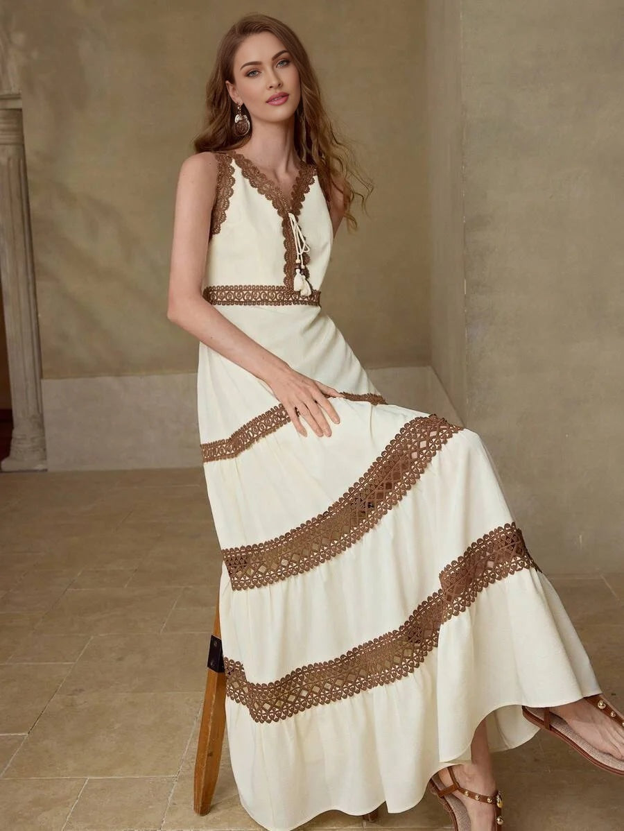 PREMIUM CONTRAST LACE RUFFLE HEM DRESS