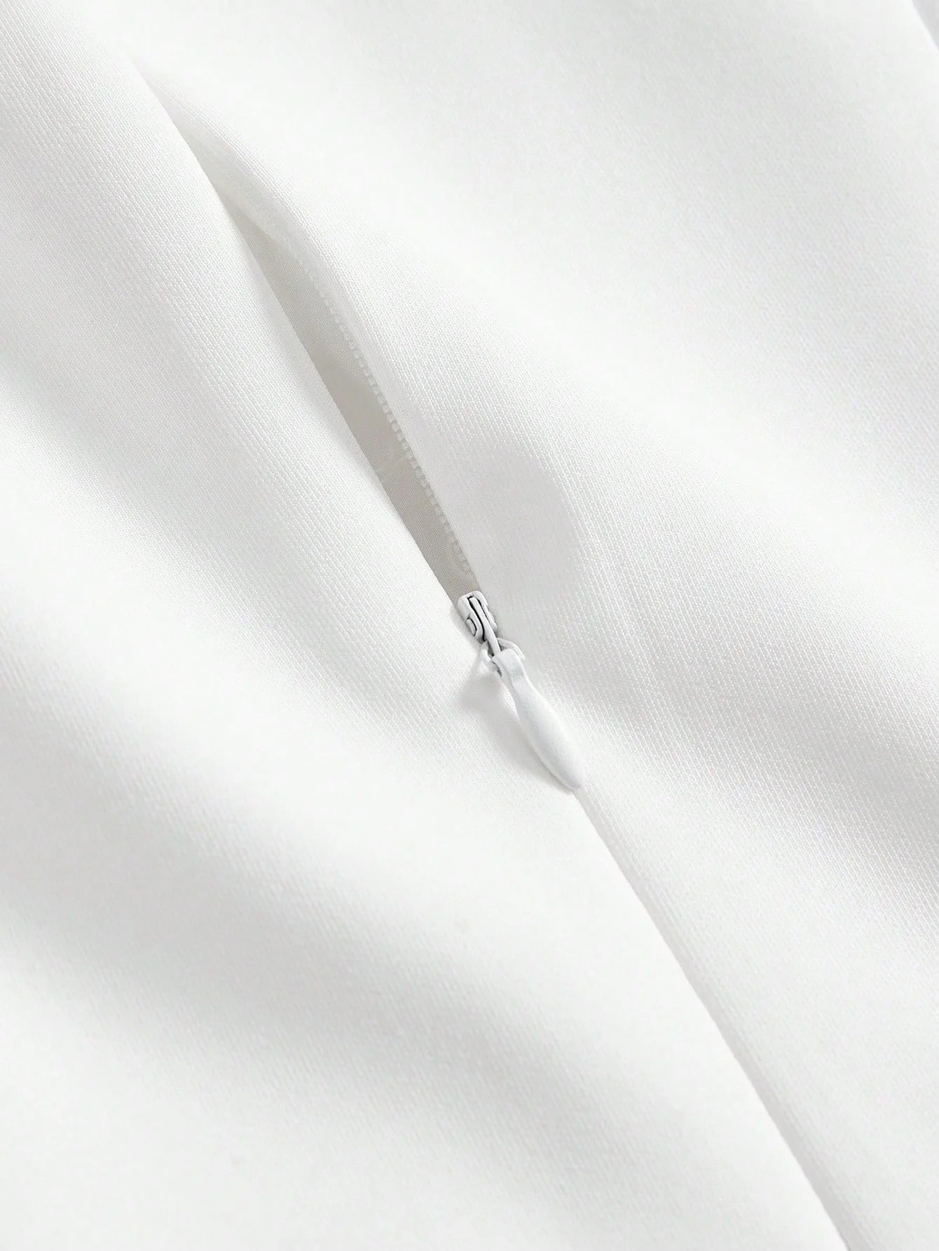 PREMIUM CONTRAST LACE SPLIT HEM DRESS