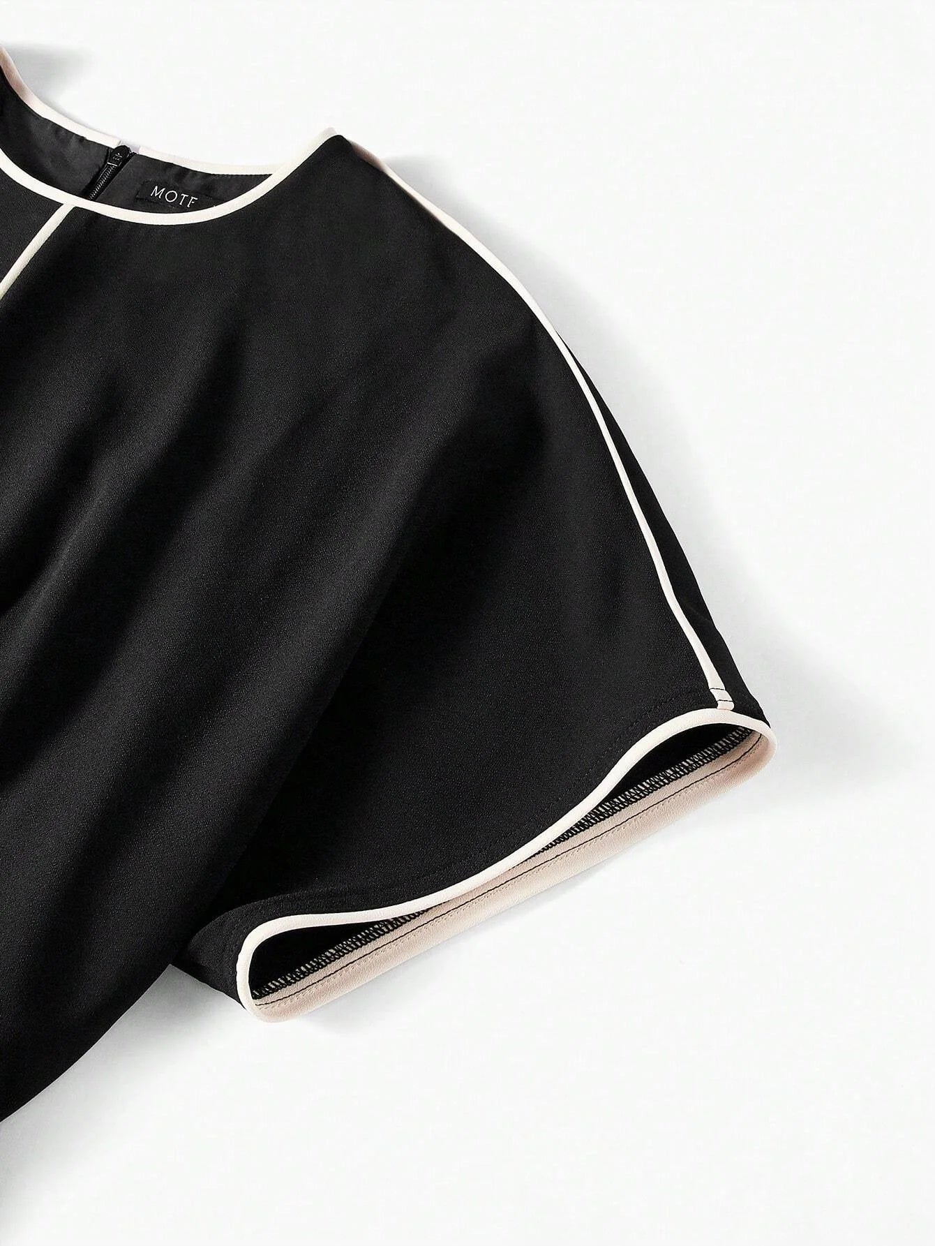 PREMIUM CONTRAST PIPING BATWING SLEEVE DRESSSUMMER OUTFITS