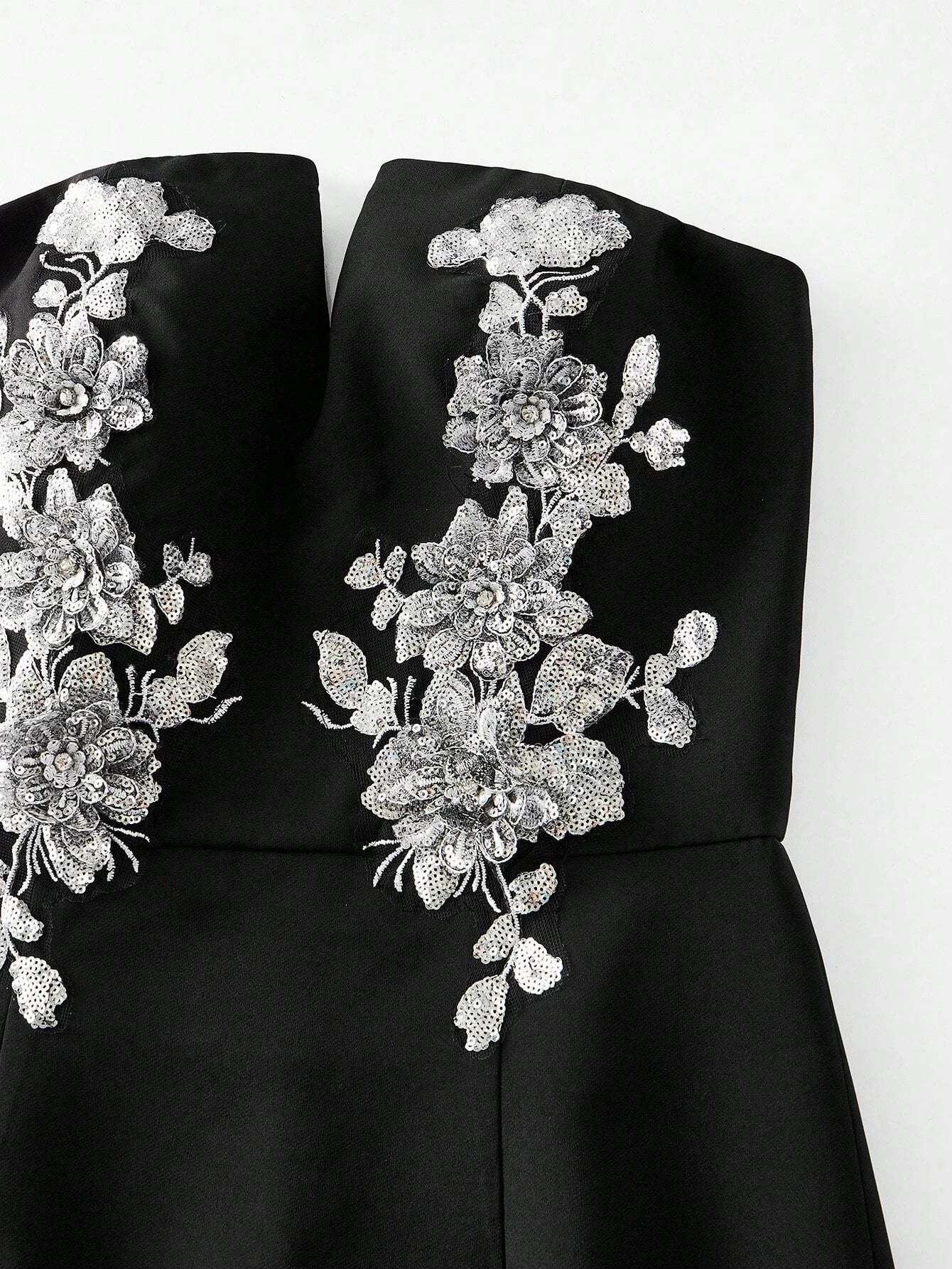 PREMIUM CONTRAST SEQUIN FLORAL PATTERN SPLIT BACK SLIM FIT TUBE DRESS