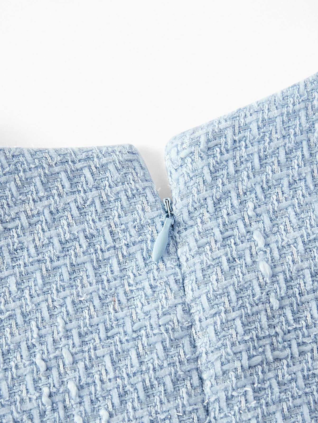 PREMIUM CONTRAST TRIM BELTED DRESS