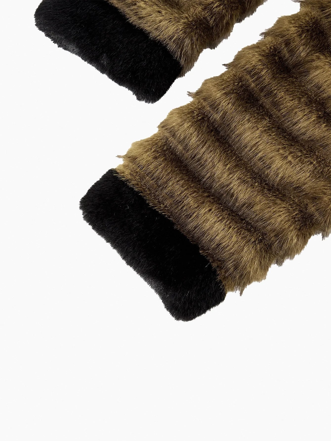 PREMIUM CONTRAST TRIM SNAP BUTTON FAUX FUR COAT