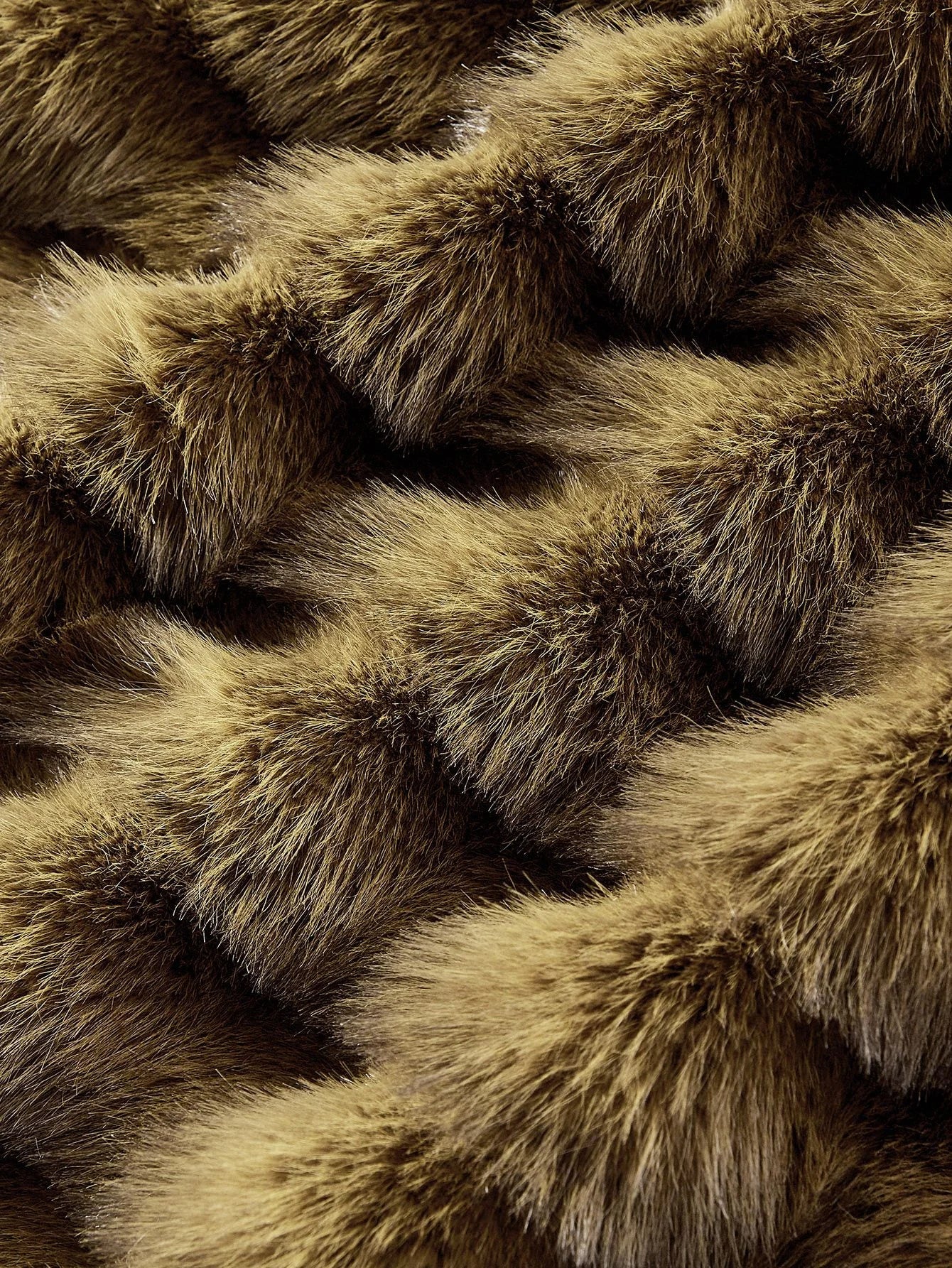 PREMIUM CONTRAST TRIM SNAP BUTTON FAUX FUR COAT