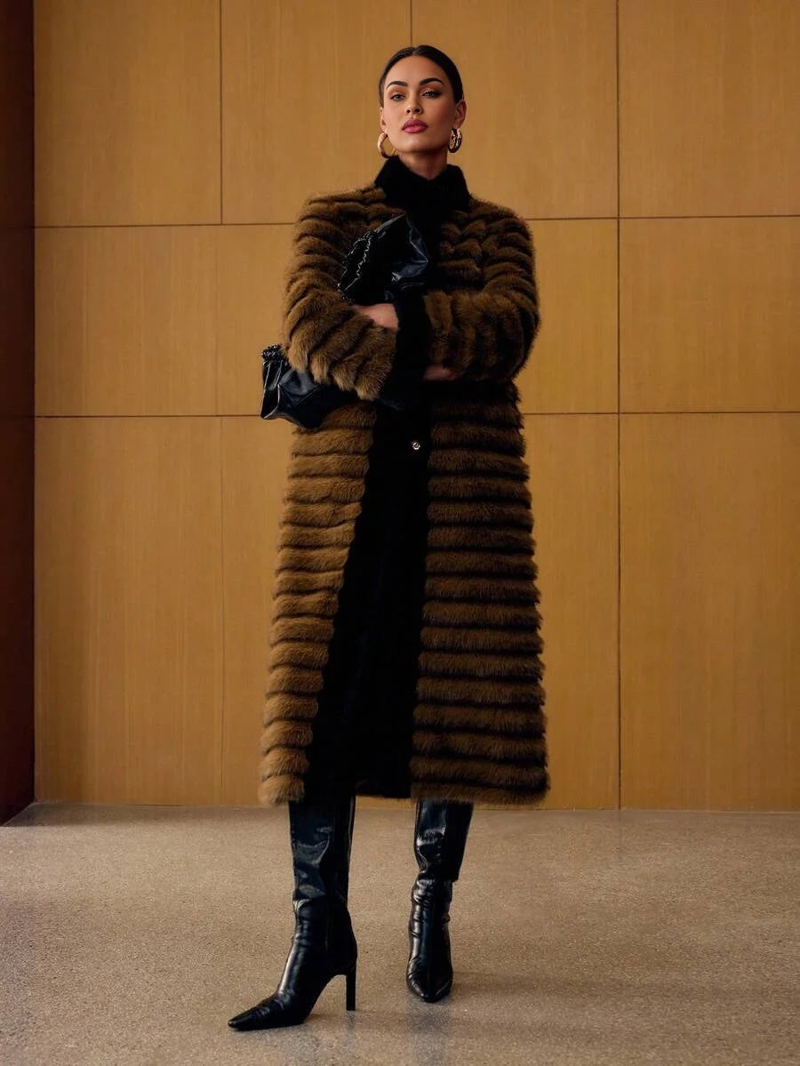 PREMIUM CONTRAST TRIM SNAP BUTTON FAUX FUR COAT