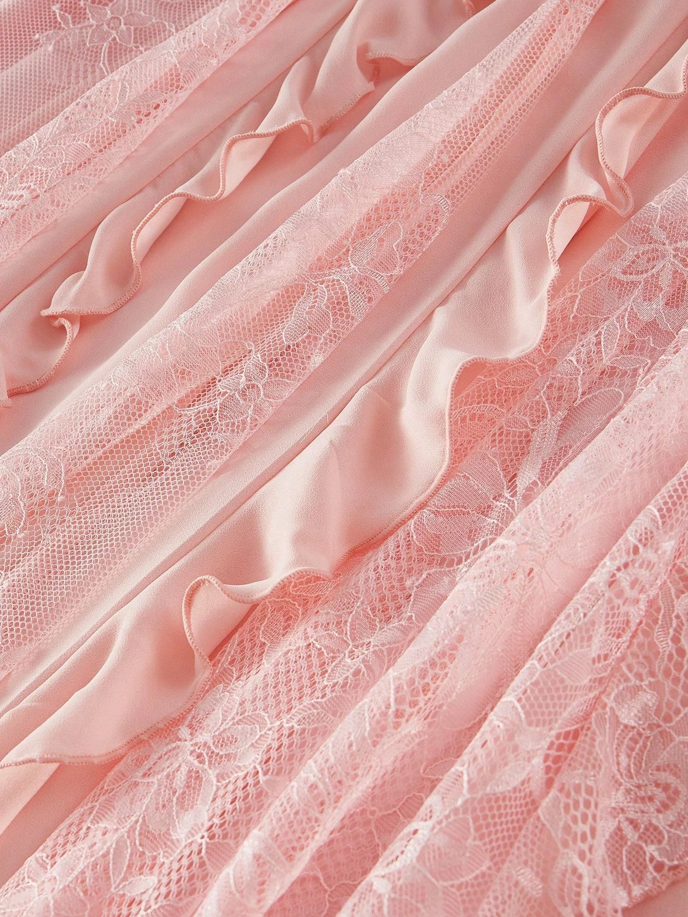 PREMIUM DRAPED CONTRAST LACE RUFFLE TRIM DRESS