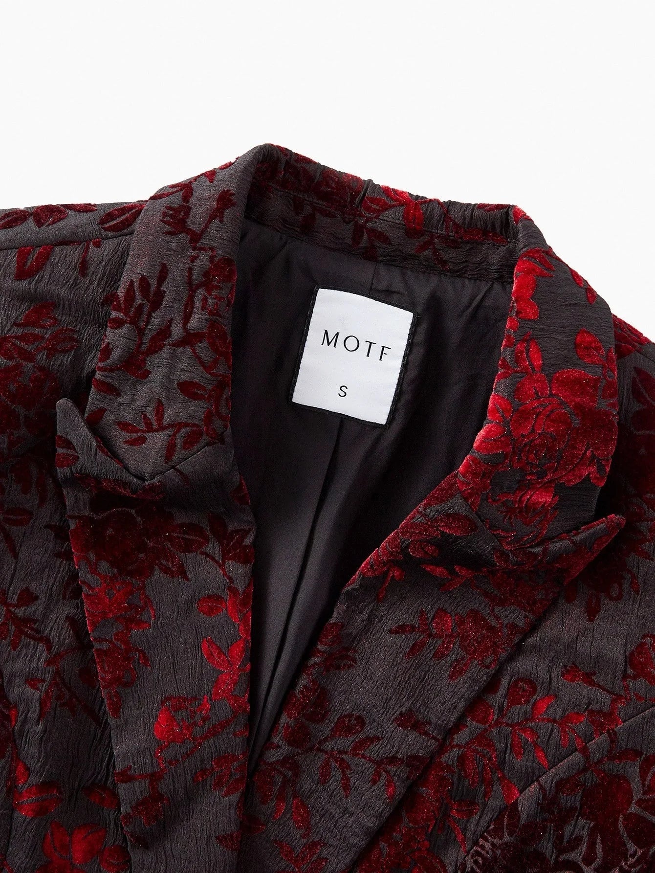 PREMIUM ELEGANT BURGUNDY VELVET JACQUARD BLAZER